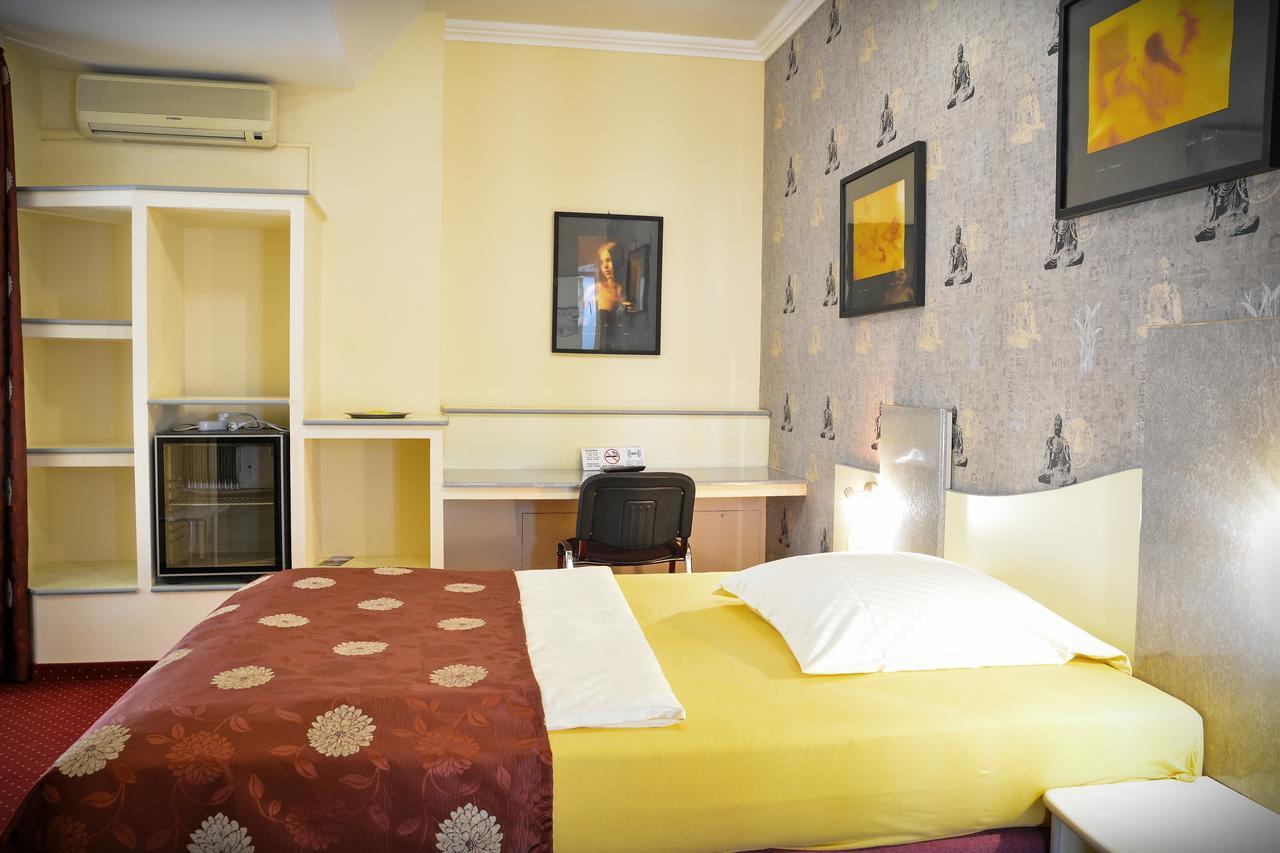 Pension Yellow Timişoara Exterior foto