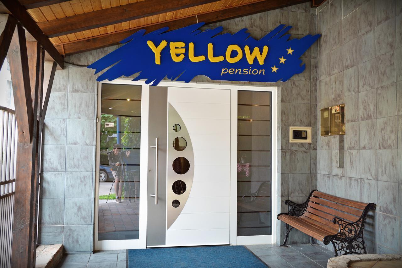 Pension Yellow Timişoara Exterior foto